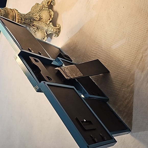 Frame - Picture 12 of 12